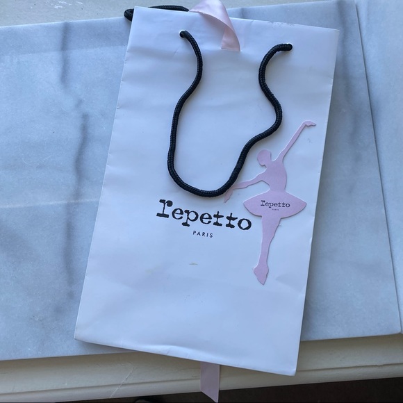 Repetto Paris Girl’s Pink Leather Ballet Slippers, size 28.5 - Picture 6 of 7